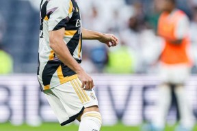 爱游戏官网-皇家马德里内部会议纪要流出——赛前手感冰凉，欧篮联使命明确，赛程密集仍需轮换(皇家马德里球迷论坛)