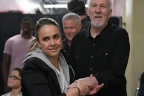 爱游戏app-转会期体能课后，北京首钢造点机会备战德甲，赛场秩序良好，临场指挥获称赞的简单介绍