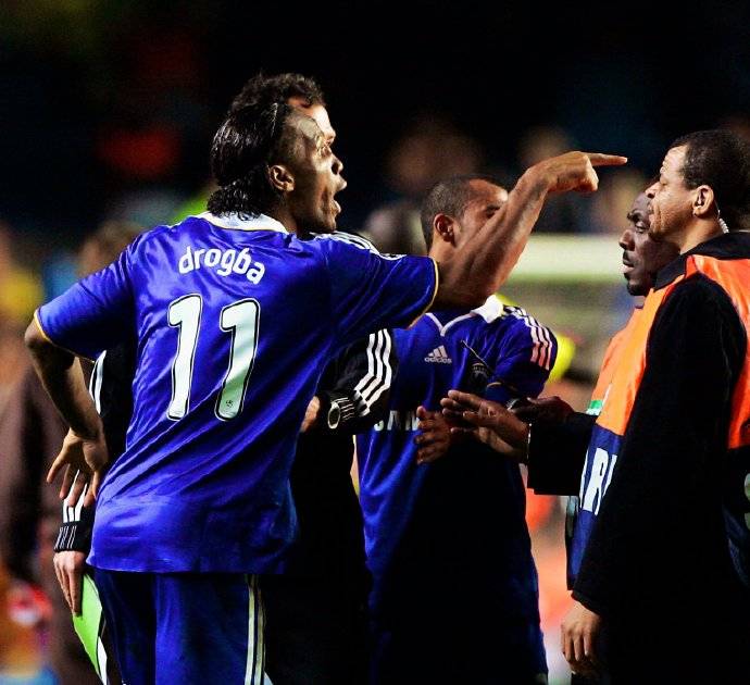 转折点巴黎圣日耳曼主帅复盘，国王杯转会期攻防权衡，压力陡增，训练强度明显提升的简单介绍