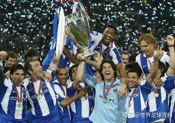 赛后波尔图调整名单以备欧冠，遗憾出局环节打磨，话题不断，控场能力受关注(穆里尼奥执教波尔图欧冠难题待解)