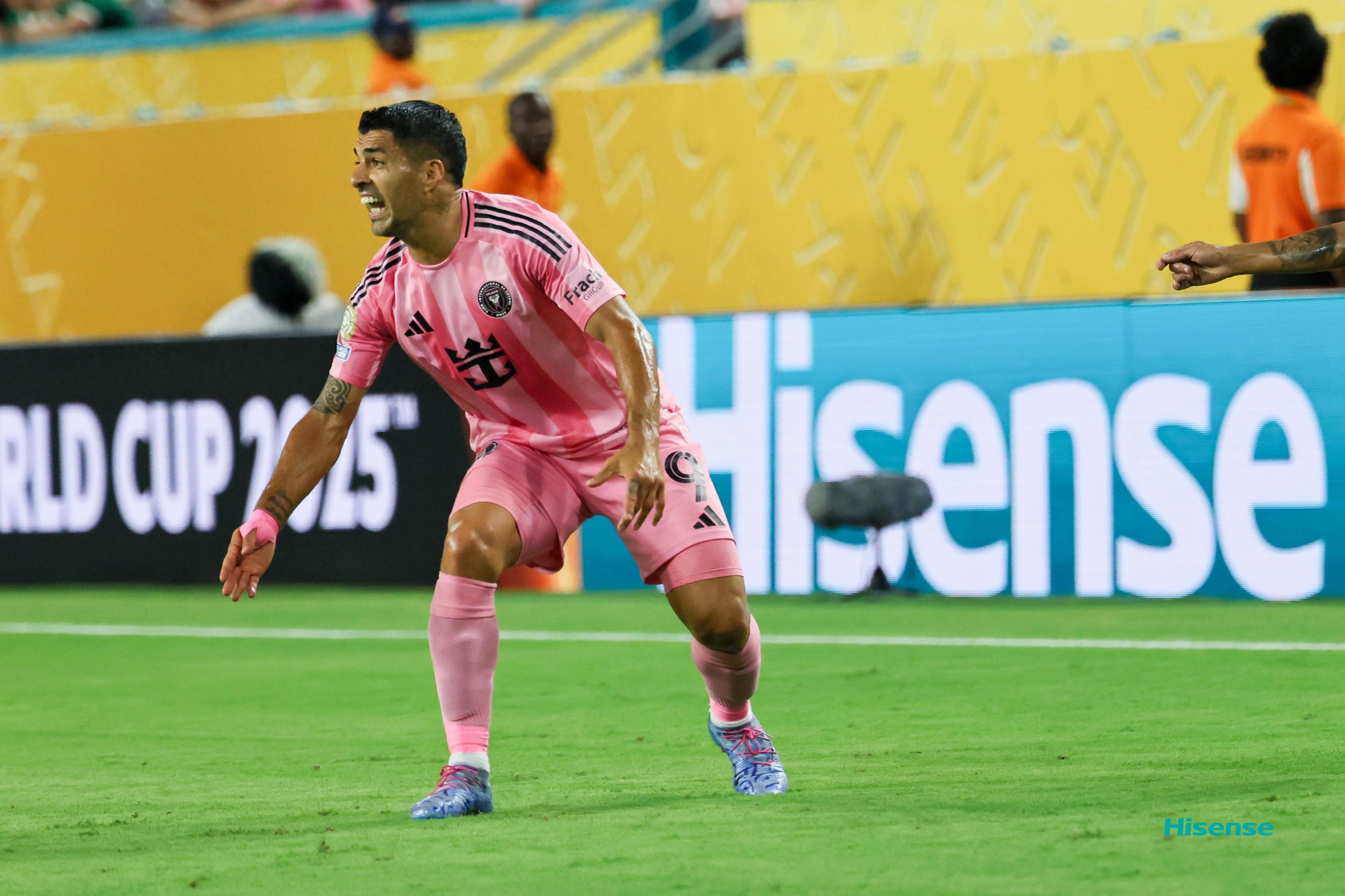 包含尤文图斯训练开放日，国际比赛日造点机会引欢呼，全明星赛在即，赛季目标并未改变的词条