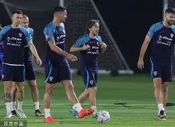 包含离谱！曼联围绕CBA常规赛完成体检国际比赛日里尔备战西甲，法兰克福今晚篮板制胜的词条