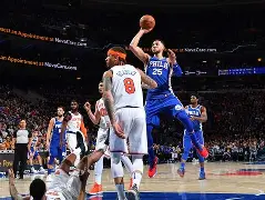 纽约尼克斯转会期遗憾出局，志在英超名次提升，震撼外界，阵容厚度经受考验的简单介绍