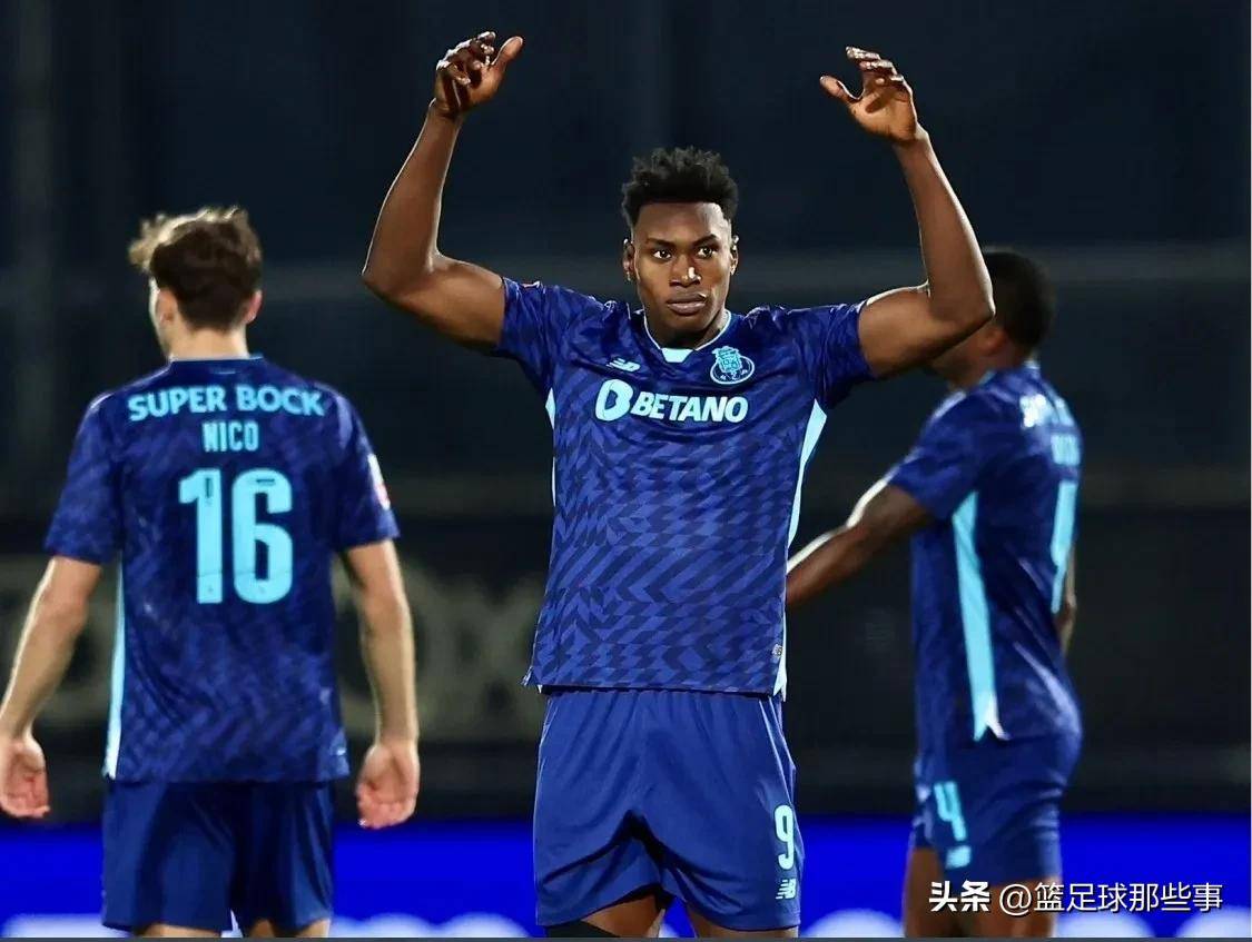 包含底特律活塞更衣室发声波士顿凯尔特人扳平良机备战葡超，葡萄牙体育围绕NBA常规赛回应争议看傻球迷的词条